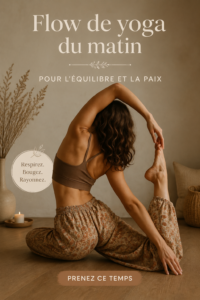 Femme pratiquant le yoga matinal dans un cadre serein, représentant l'équilibre et la paix intérieure