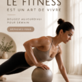 Femme active pratiquant un exercice de fitness dans un parc ensoleillé.