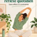 Femme souriante faisant de l'exercice à l'extérieur, représentant l'idée de transformer le mouvement en réflexe quotidien.